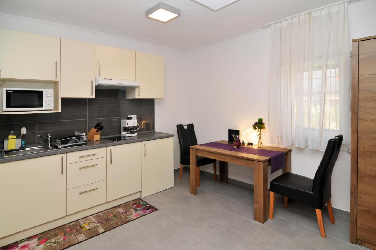 Silver Beach Apartments Сиофок Екстериор снимка