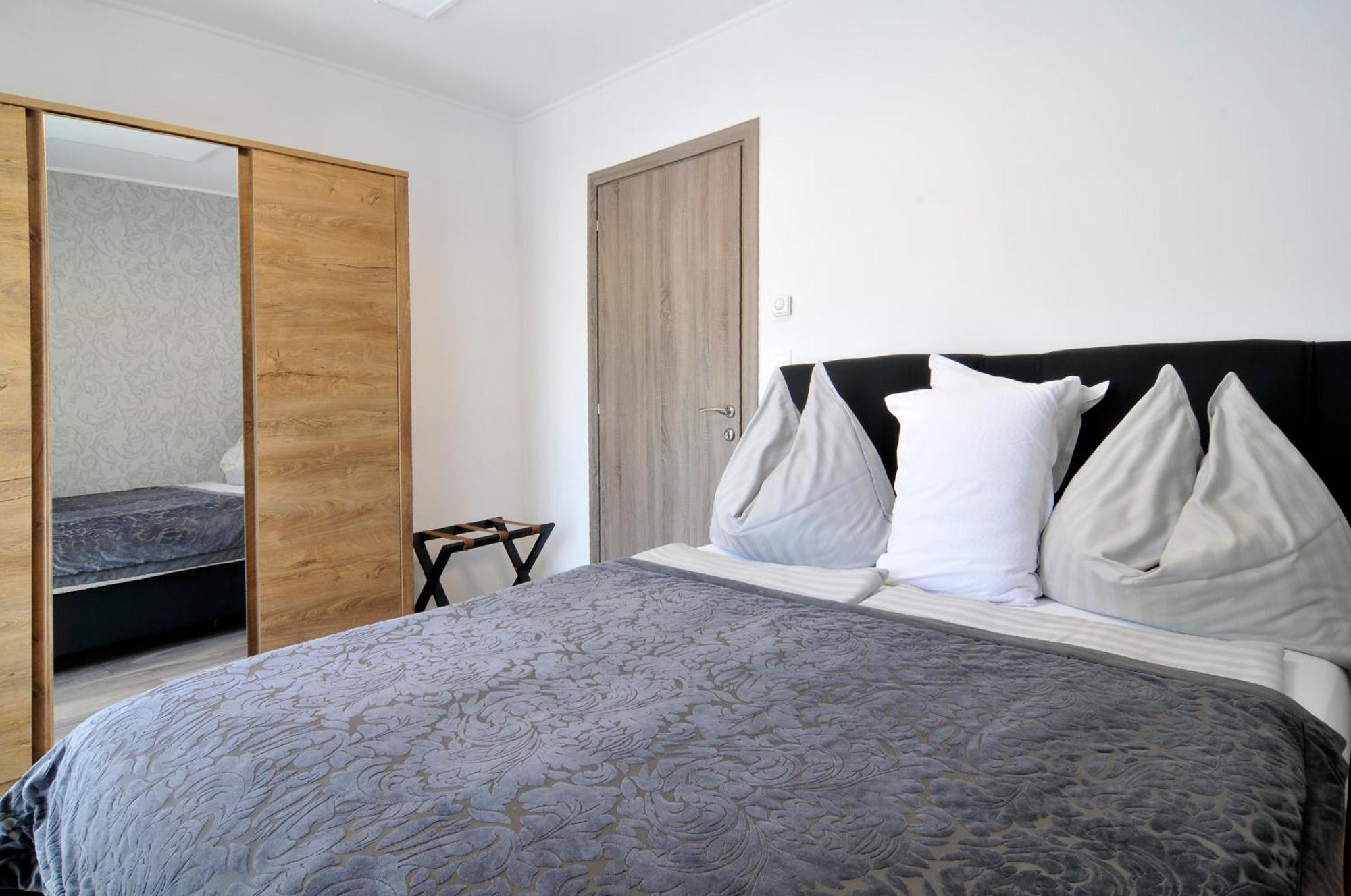Silver Beach Apartments Сиофок Екстериор снимка