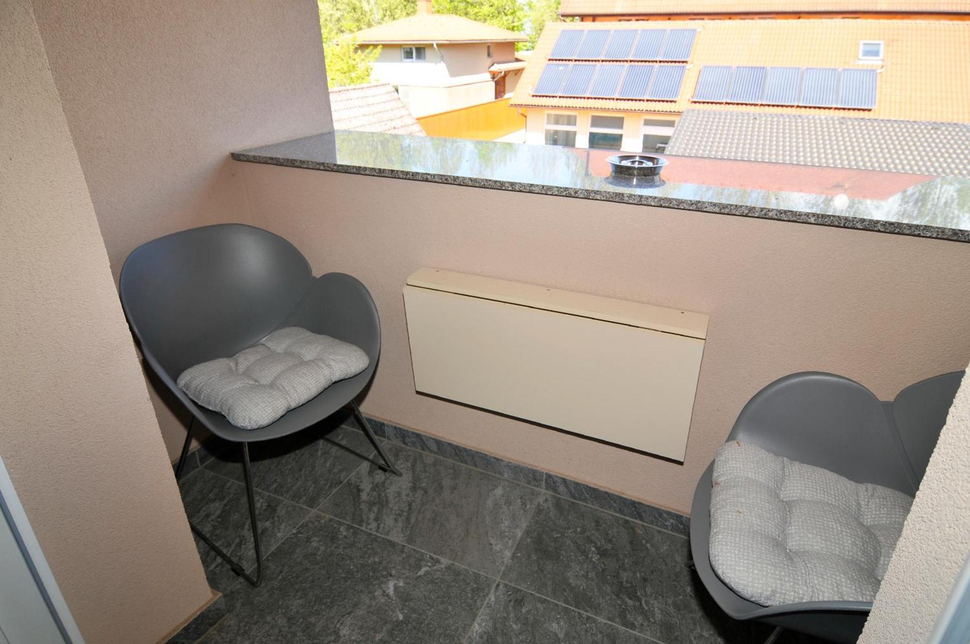 Silver Beach Apartments Сиофок Екстериор снимка