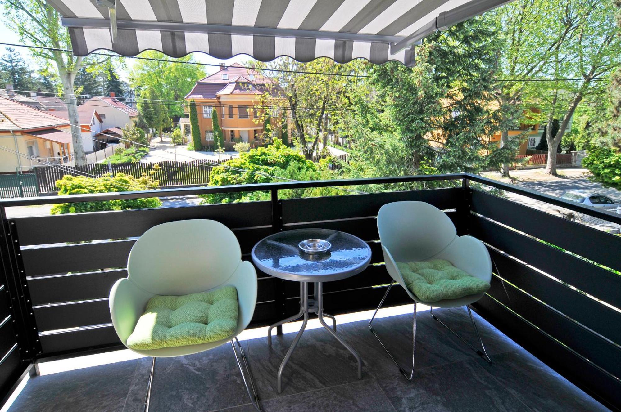Silver Beach Apartments Сиофок Екстериор снимка