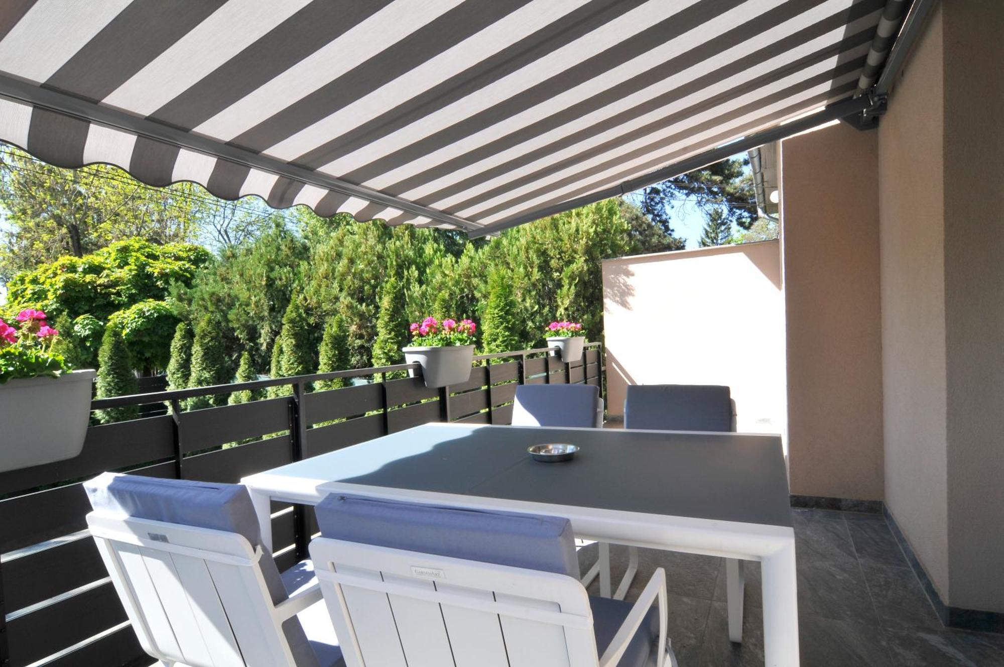 Silver Beach Apartments Сиофок Екстериор снимка