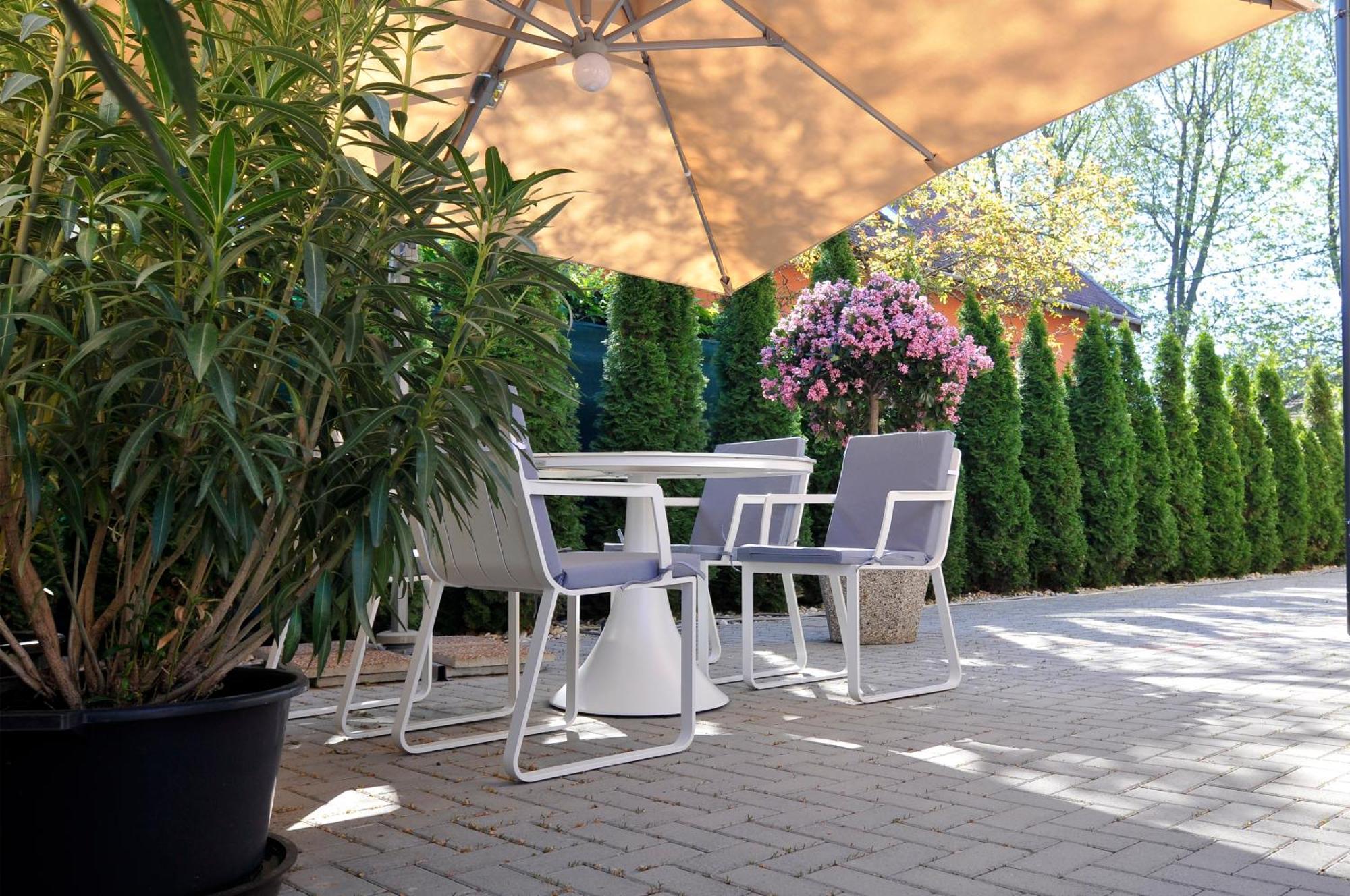 Silver Beach Apartments Сиофок Екстериор снимка